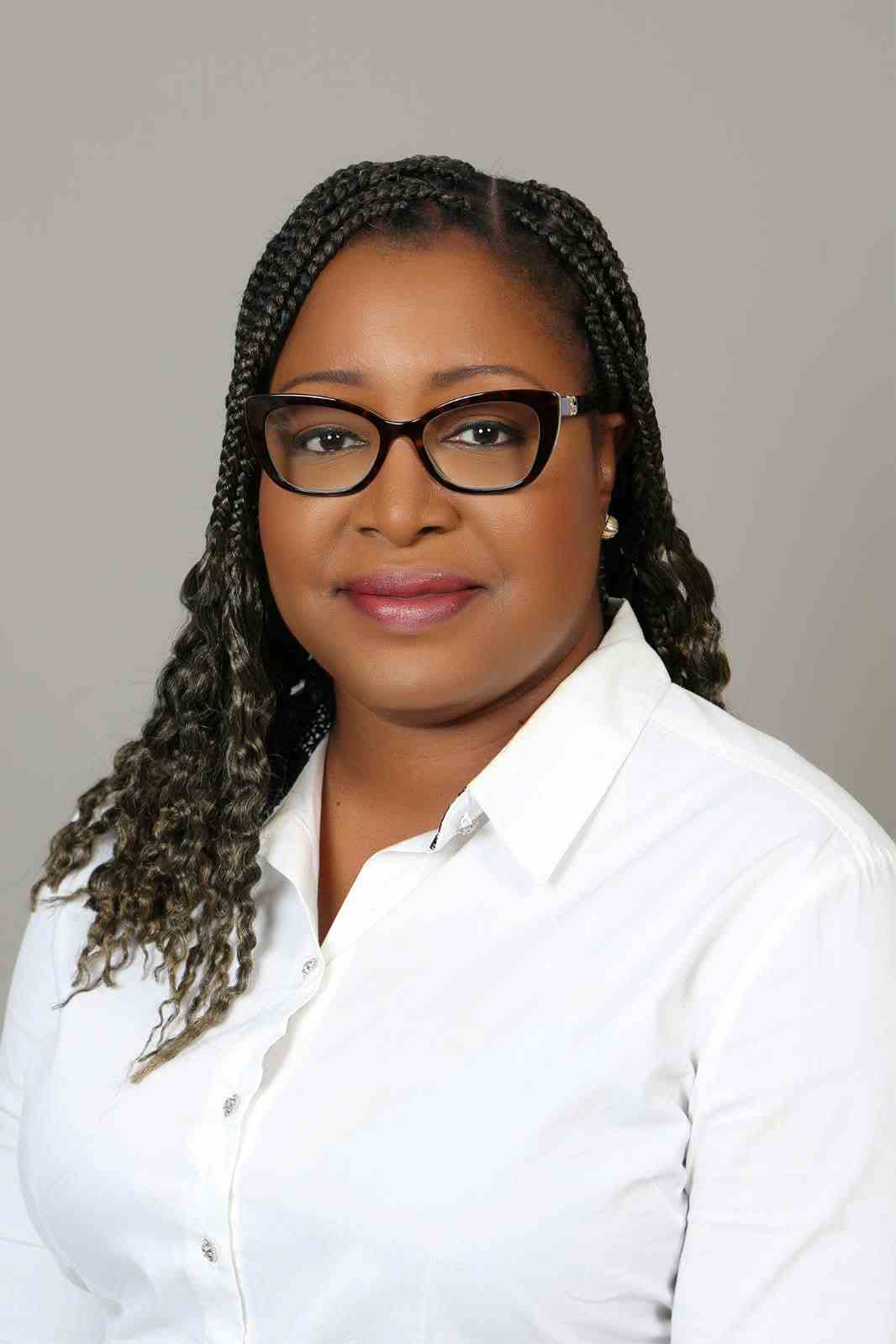 Dionne Sampson-Russell,  Member